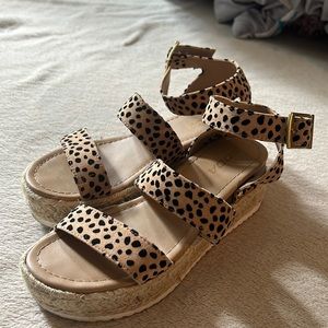 Platform Cheetah Print Sandals